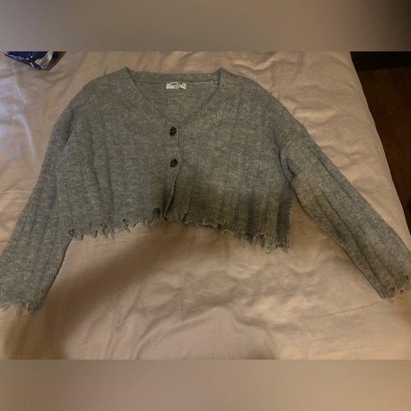 Double Zero Sweaters - Grey cropped sweater